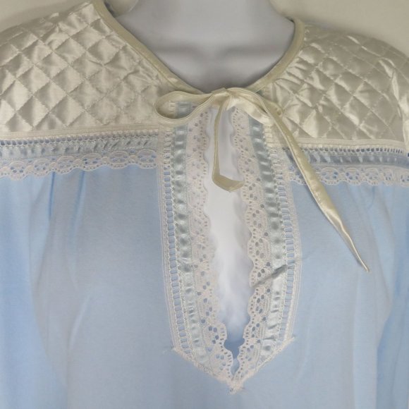 Vintage 70s Vandemere Full Length Nightgown M Quilted Lace Long Sleeve Modest - Picture 8 of 12